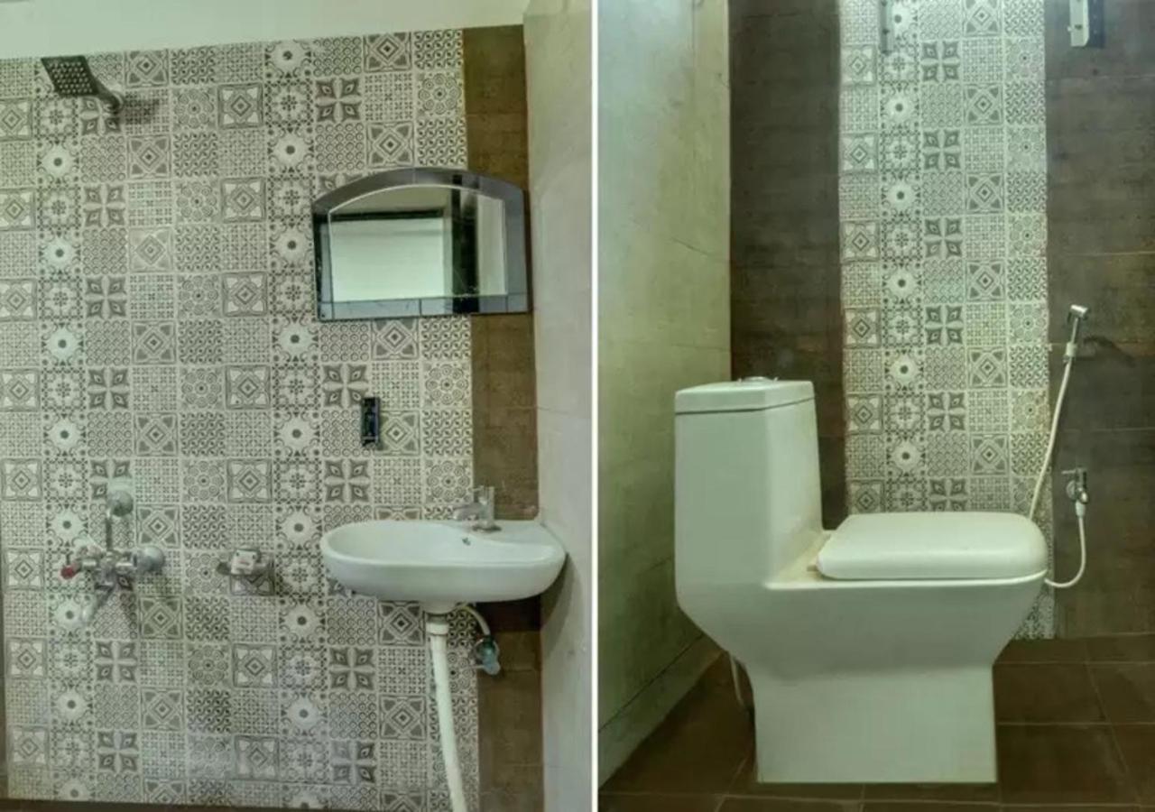 Hotel Santoshi Hometel Raichur Exteriör bild