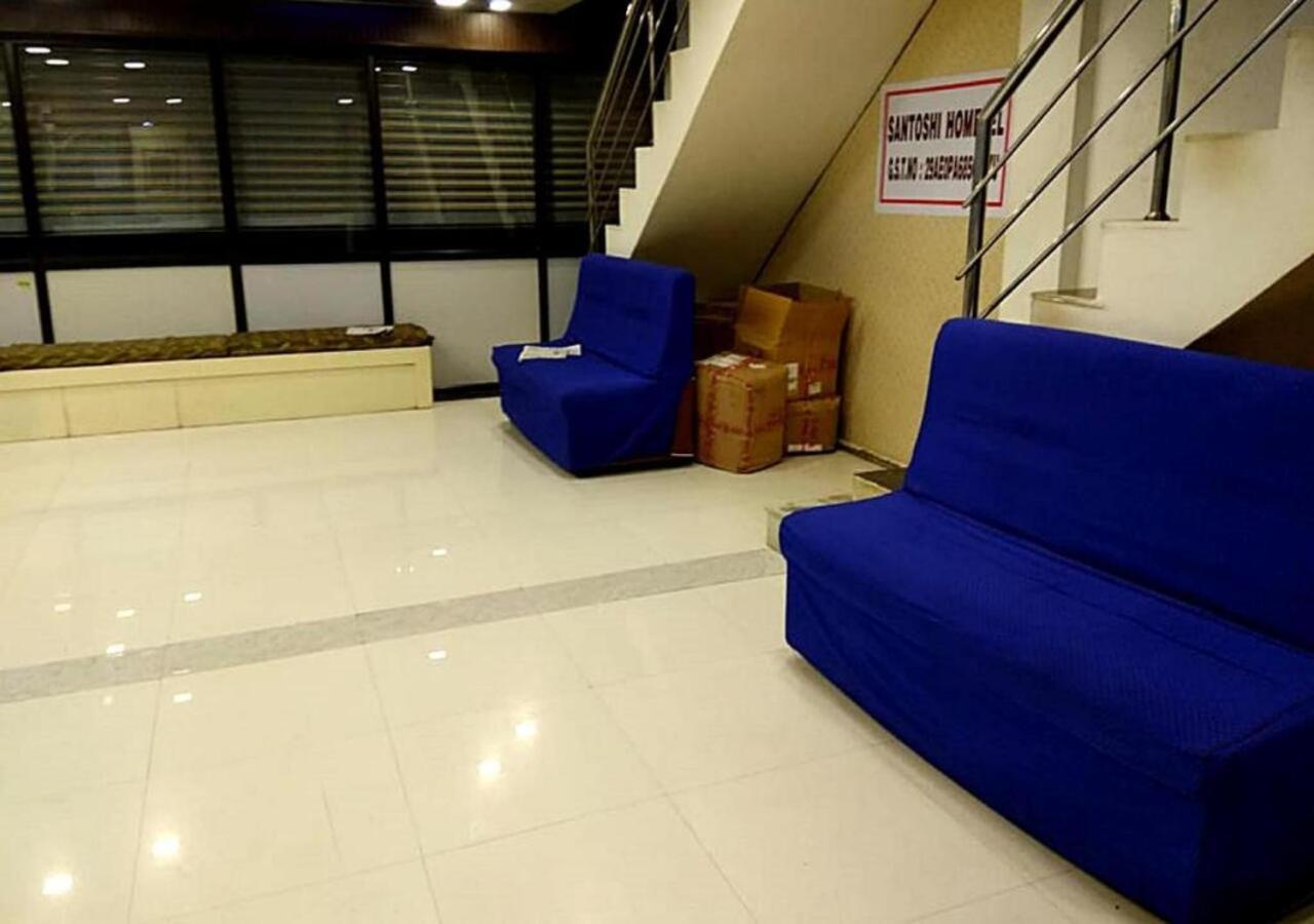 Hotel Santoshi Hometel Raichur Exteriör bild
