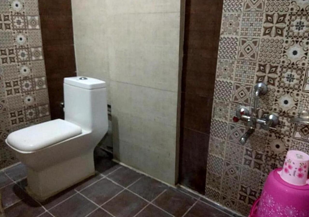 Hotel Santoshi Hometel Raichur Exteriör bild