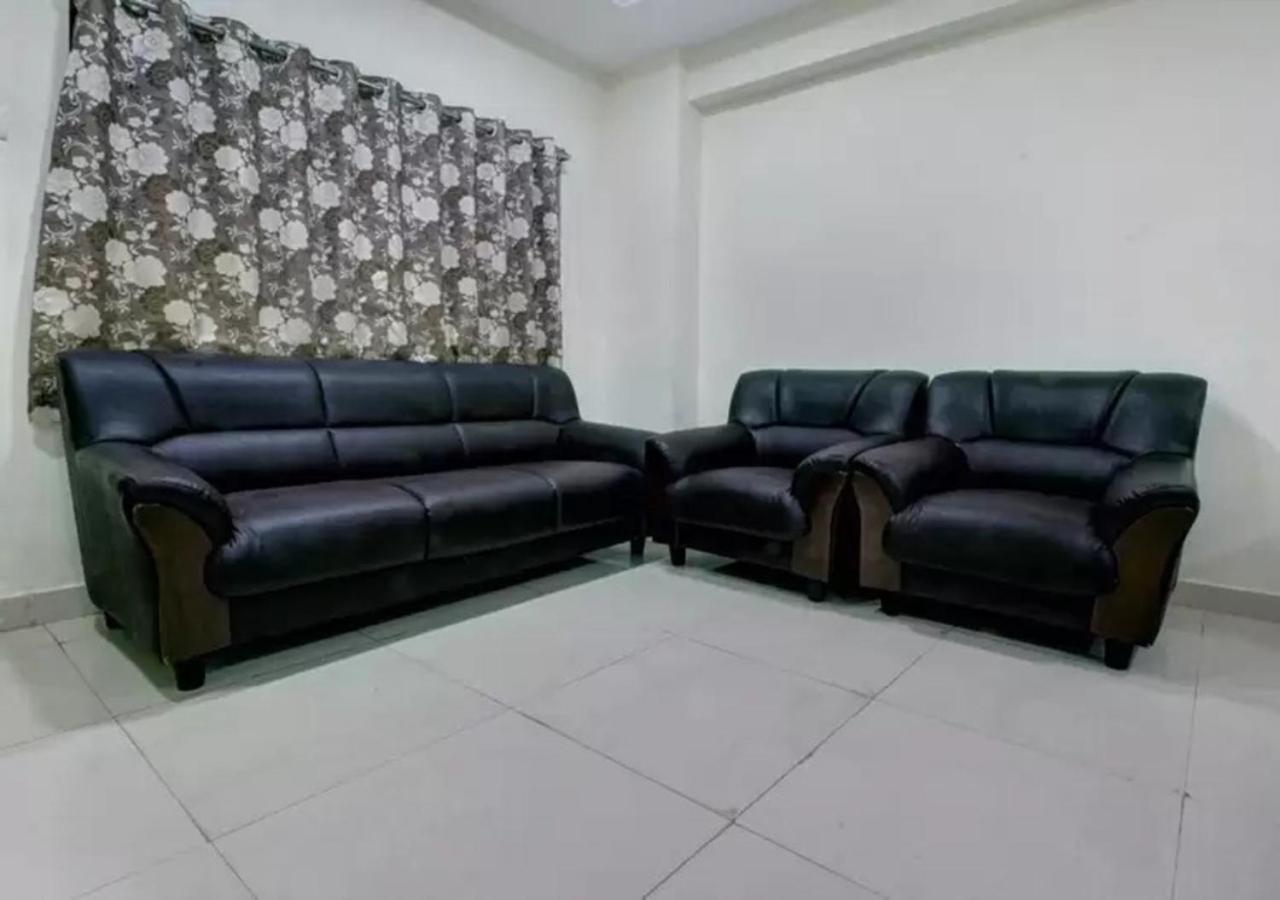 Hotel Santoshi Hometel Raichur Exteriör bild